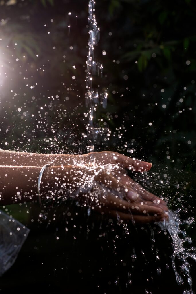 The Benefits of Drinking Water for Muscle Recovery and Wellness
